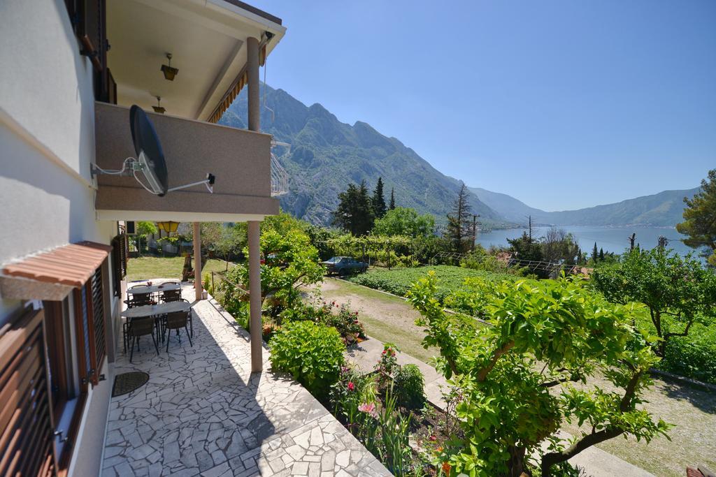 One-Bedroom Apartment with Sea View,124337763:JPEG