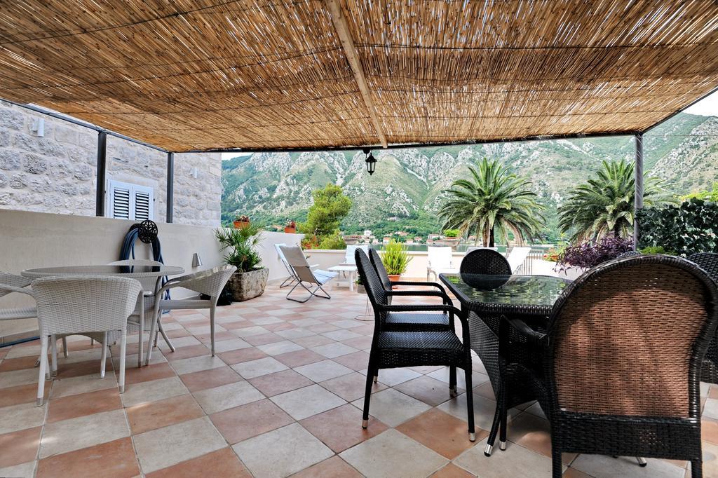 Studio Apartment with Sea View