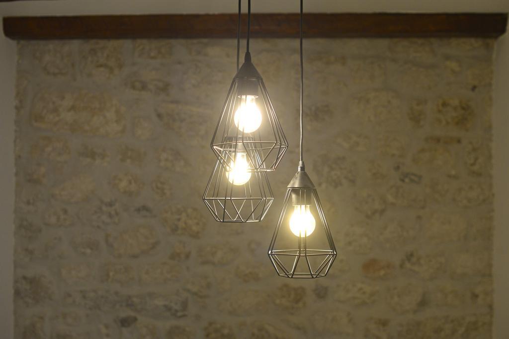 One-Bedroom Apartment,274012613:JPEG