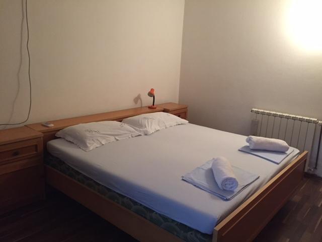 Double Room with Shared Bathroom,424036944:JPEG