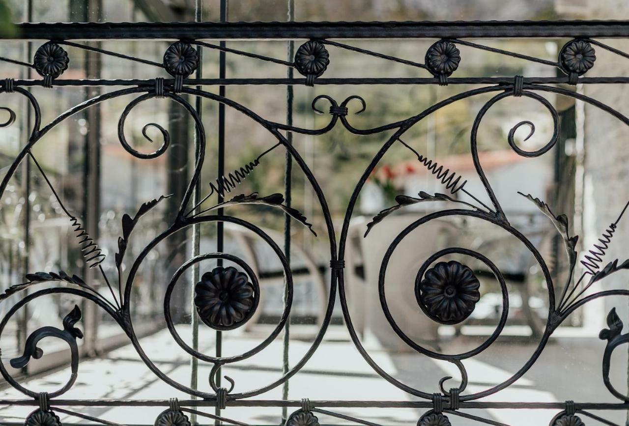 One-Bedroom Apartment,787994802:JPEG