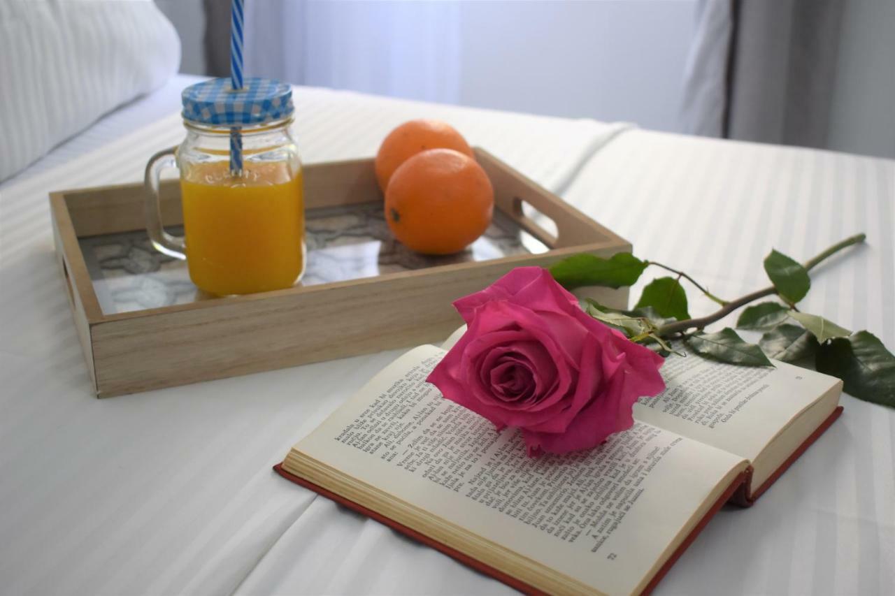 One-Bedroom Apartment,821150027:JPEG