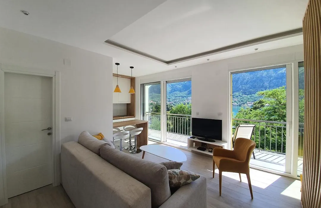 Viola Lux Apartments-1