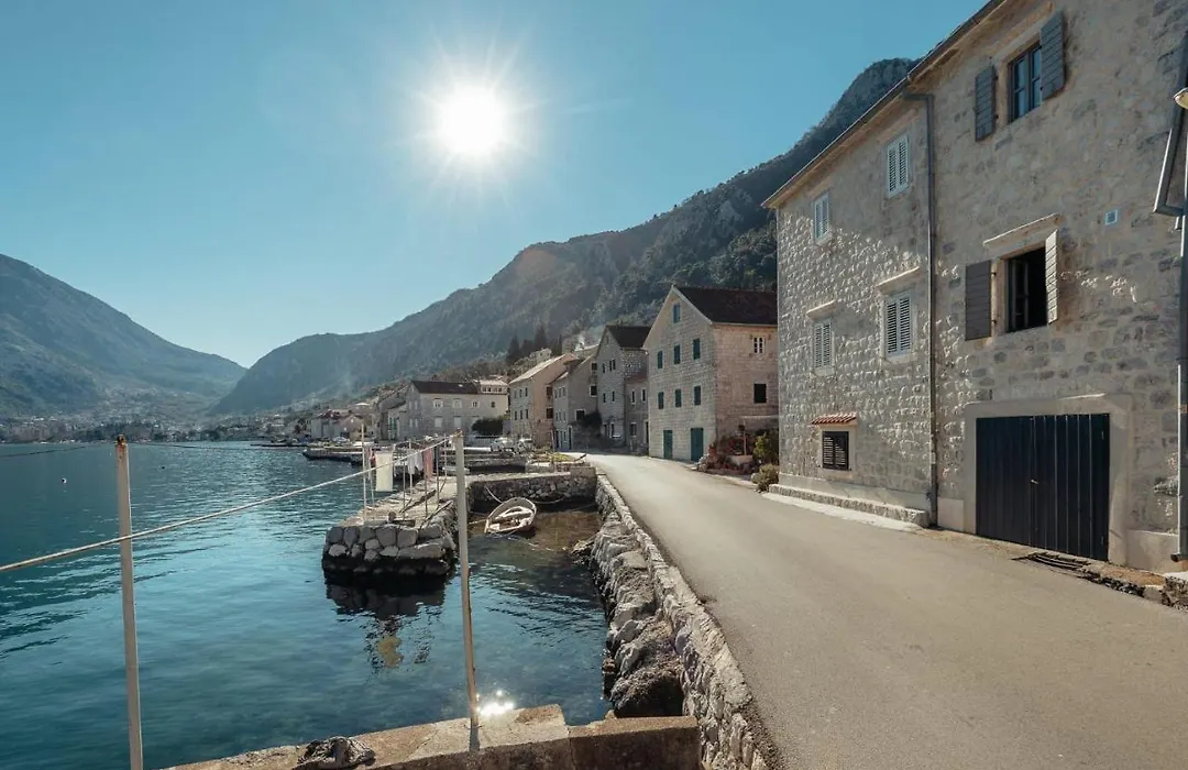 18Th Century Villa In The Unesco Bay Of Kotor-1