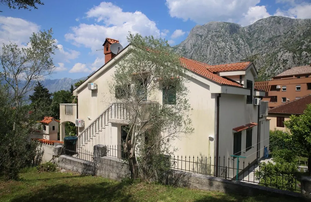 Apartmani Dijana 2-1