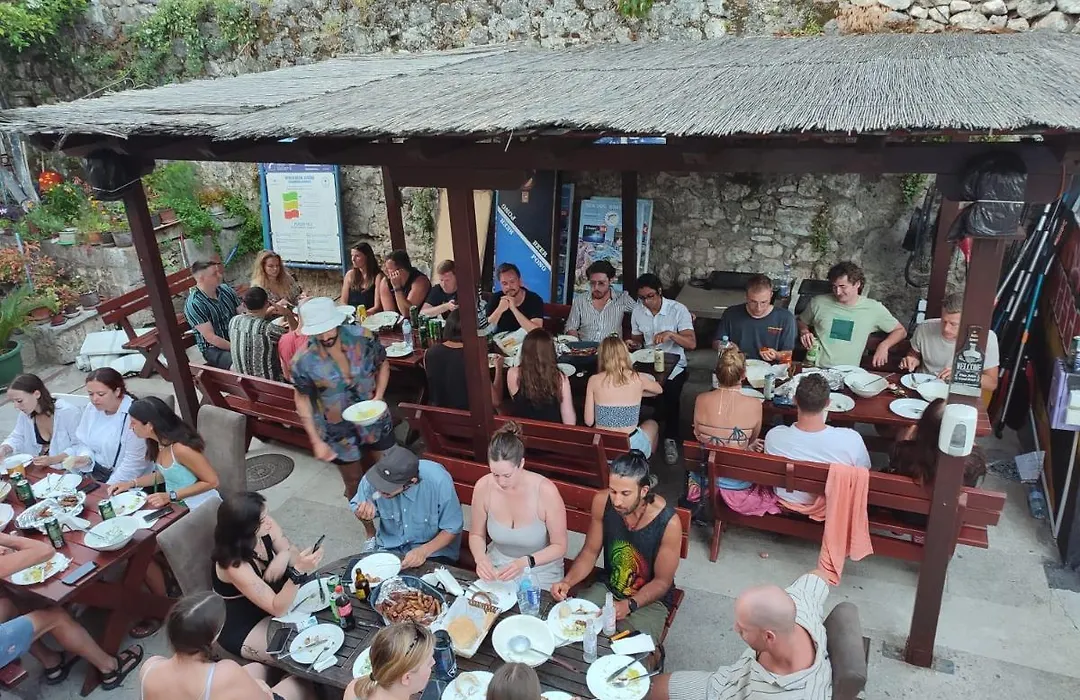 Montenegro Hostel 4U-1