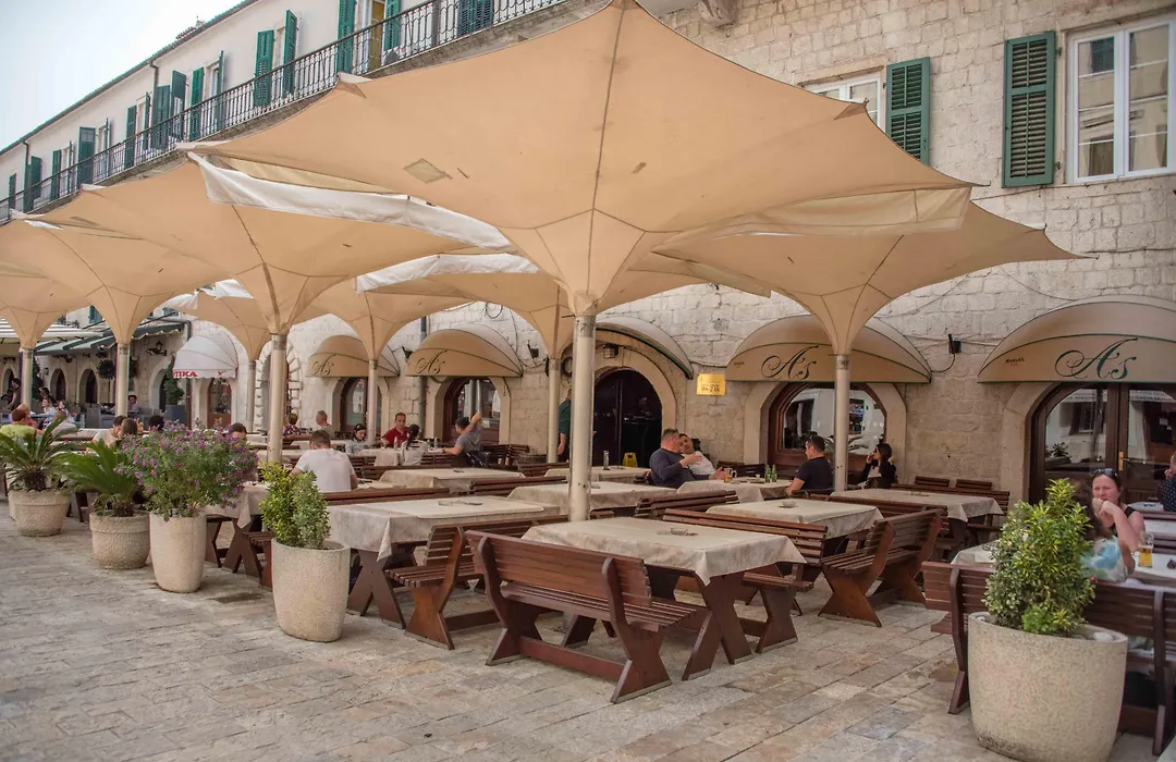 Historic Boutique Hotel Cattaro-1