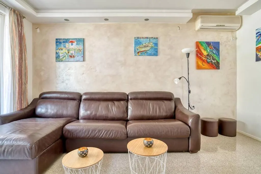 Cozy Nest Apartment- Central And Seaboard With Elevator-1