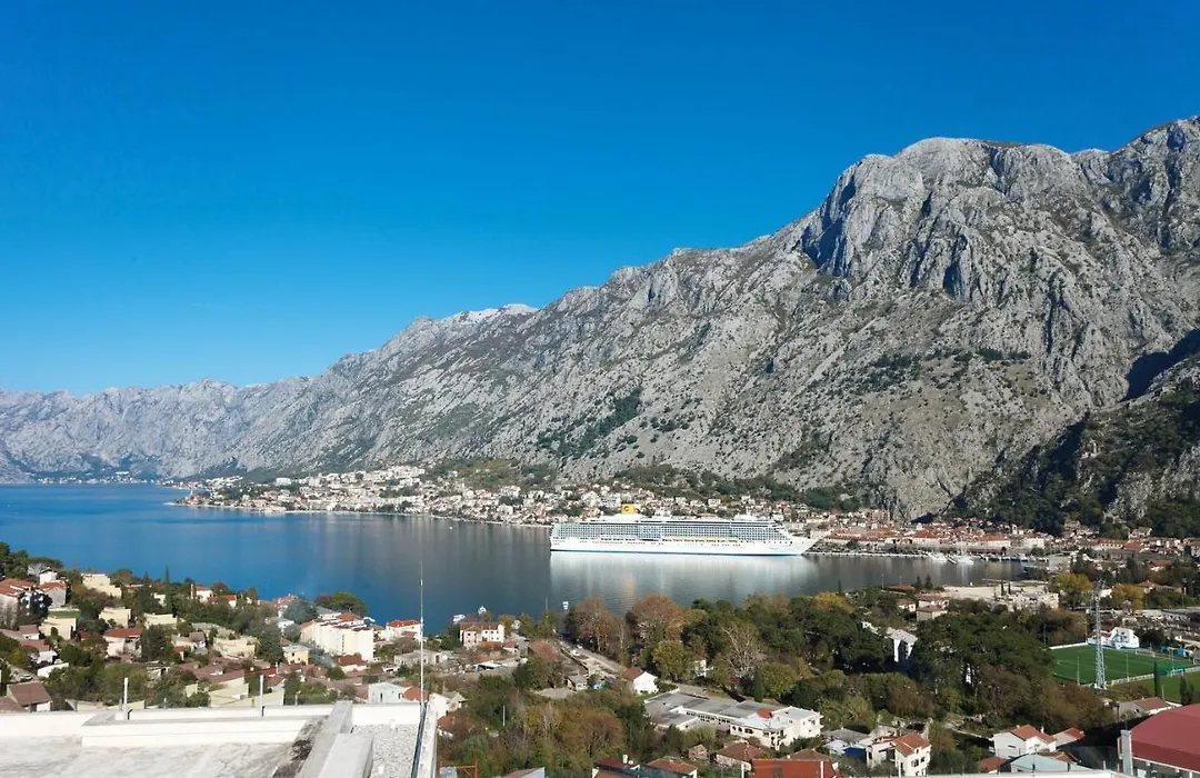 Lux Penthouse Kotor-1