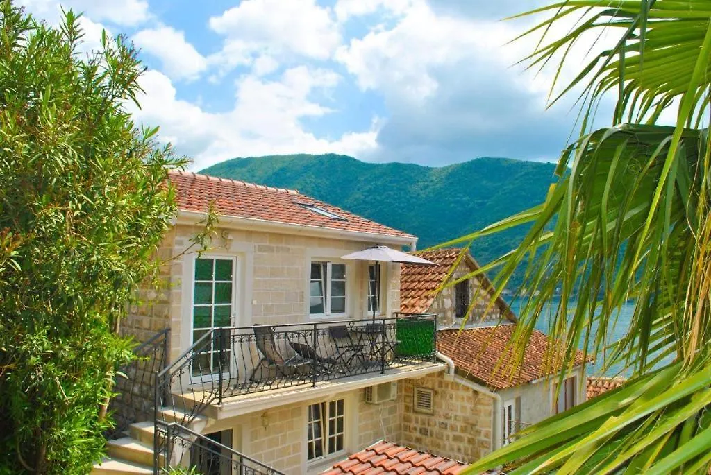 Casa Mediterraneo Perast-1