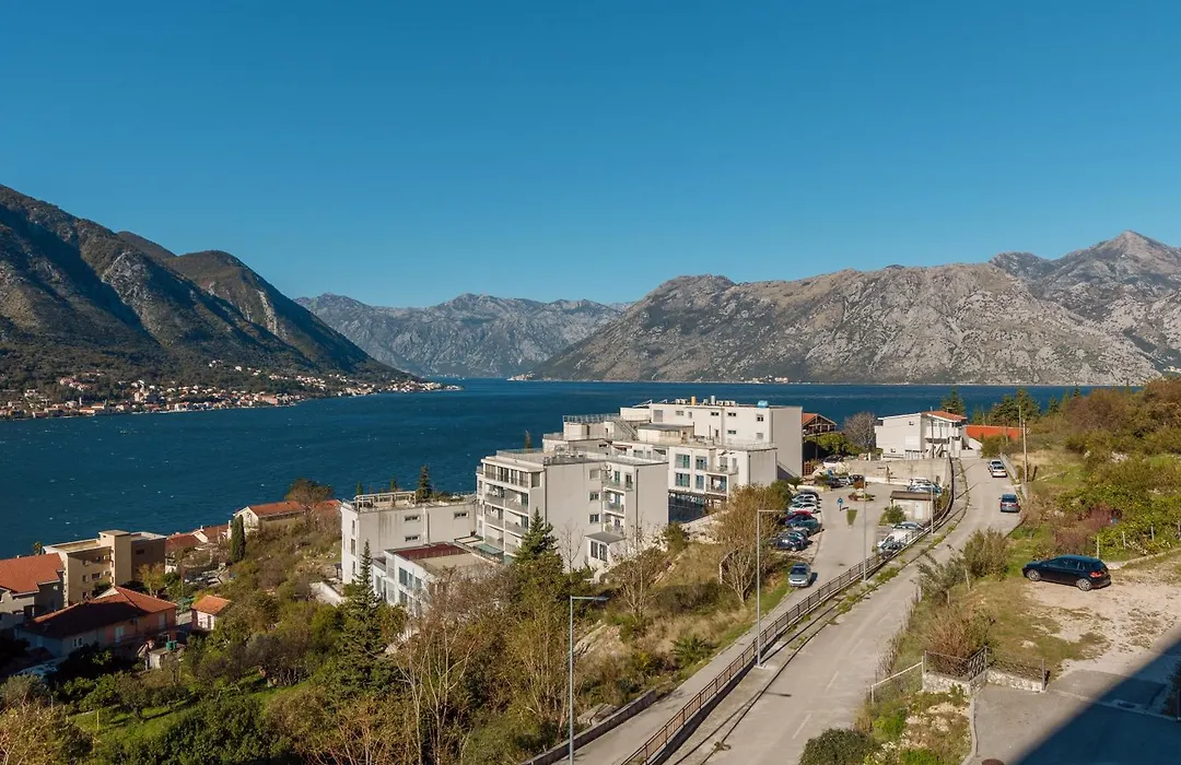 Apartment 14 With Amazing Sea View-1