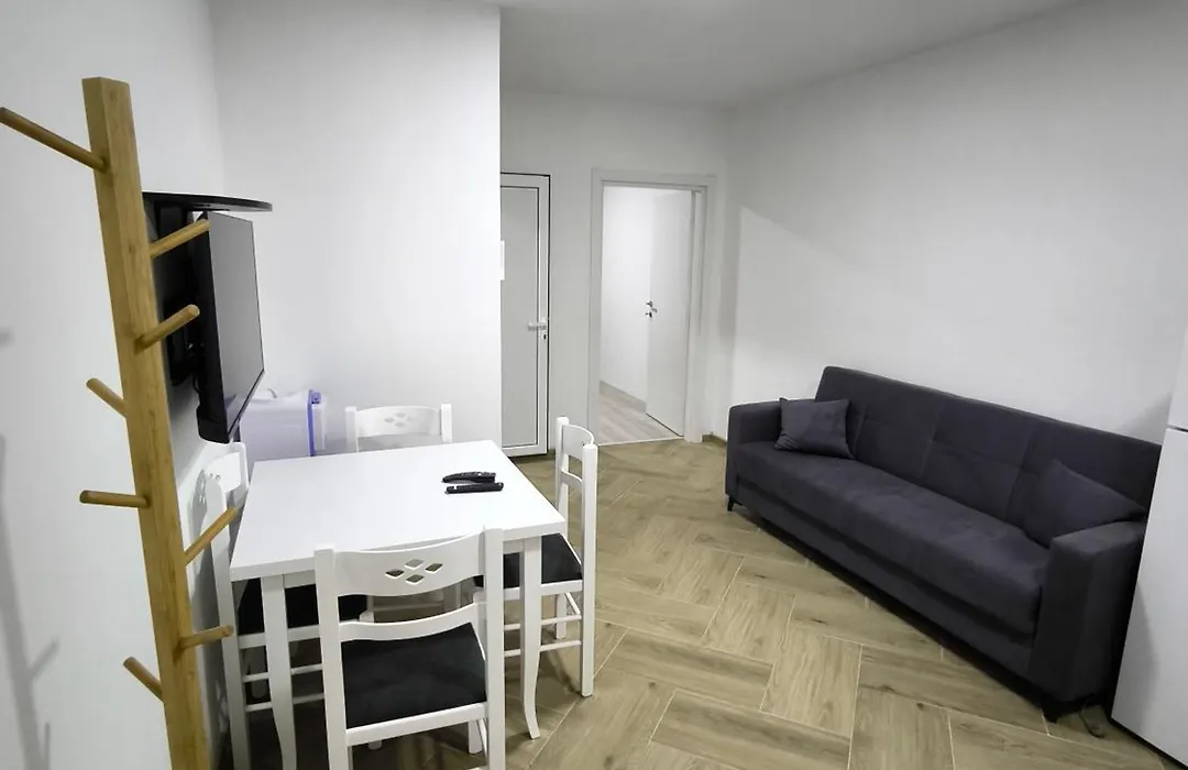 Hidden Villa Apartments-1