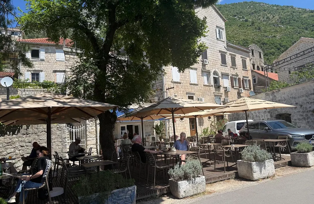 Apartment Forteca Lux-1
