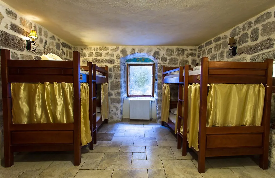 Old Town Youth Hostel-1
