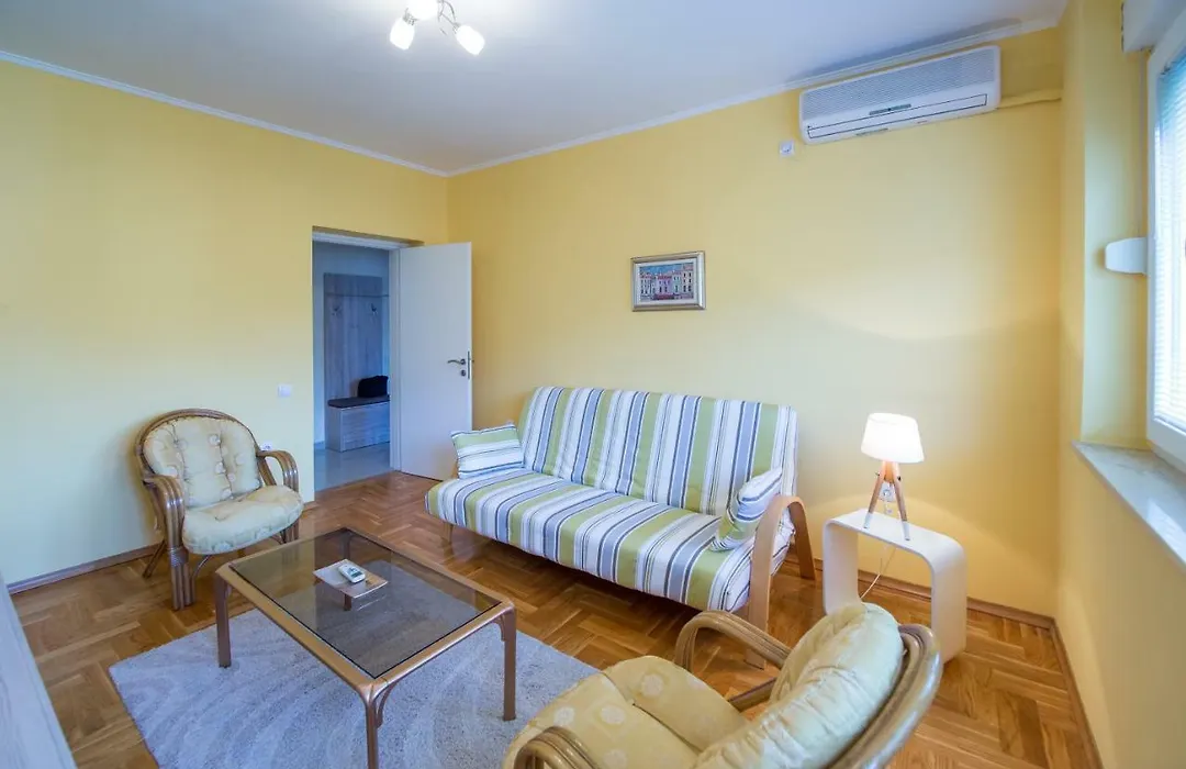 Apartman Kotor-1