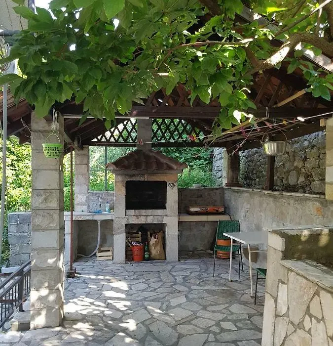 Apartmani Sara-1