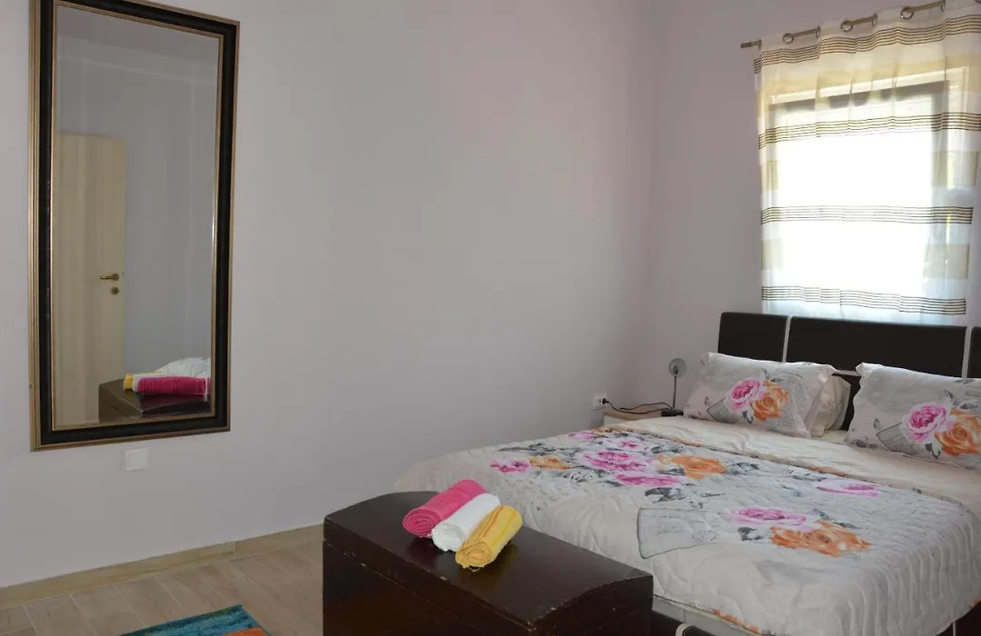 Vila Pelinovo-1