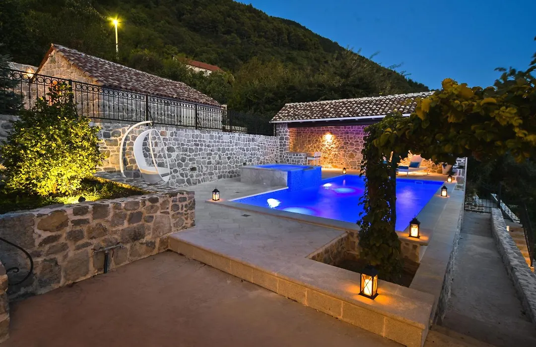 Villa Dub-1