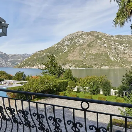 Villa Me Gusto With Sea View & Pool-2