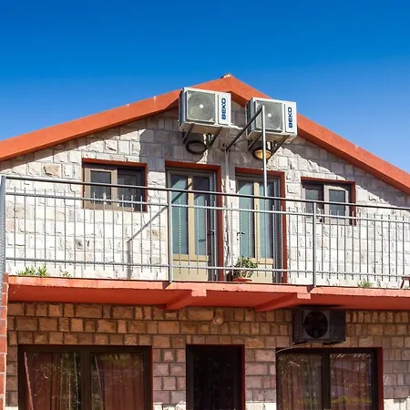 Piano apartments-3