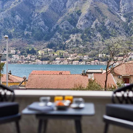 Kotor Lux Apartments And Rooms-3