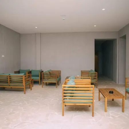 Petra Studio-3