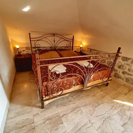 Palace Jelena Rooms-2