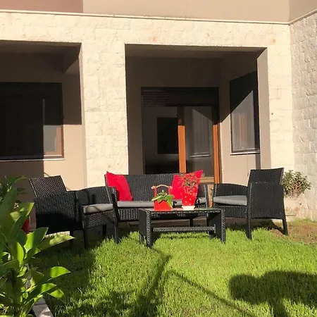 Apartman Melaiv-2