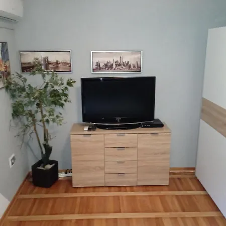 La Casa Apartment-3
