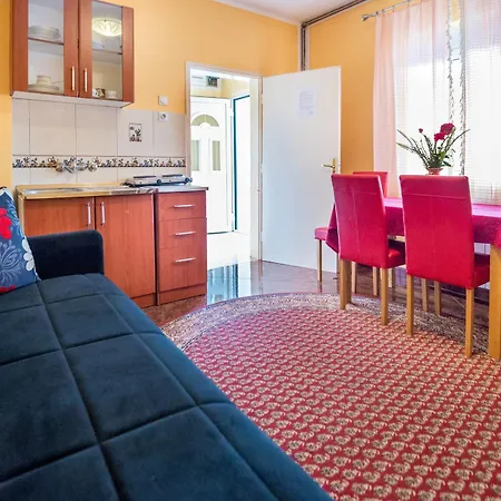 Apartments Ivardic-2