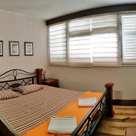 Promenade Suite-2