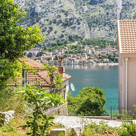 Muo Sea Front Apartments Kotor-3