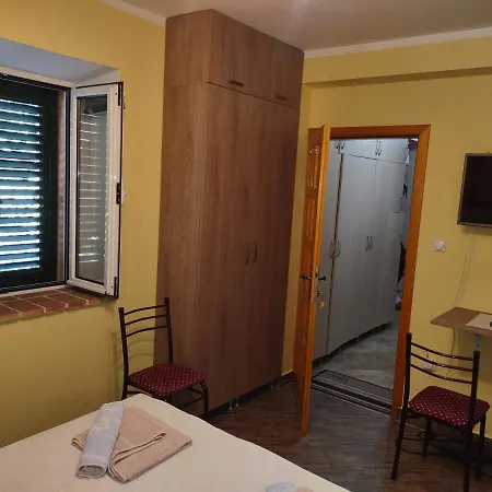 Double Bed Room-3