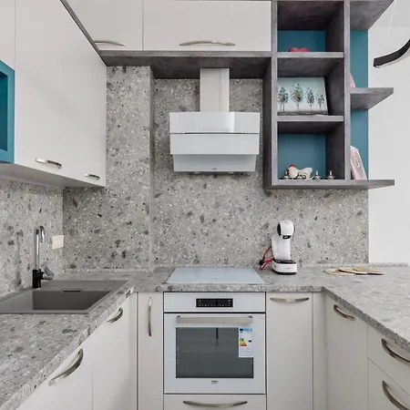 Apartment 25 With Amazing Sea View-3