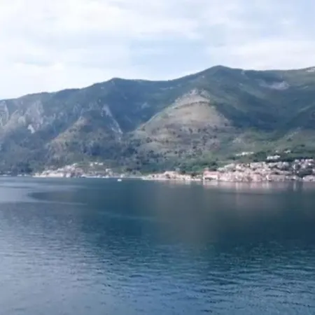 Lovely Apartment Jovan 3,With A View Of The Bay And Free Wi-Fi-3