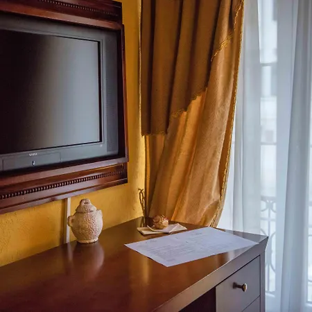 Historic Boutique Hotel Cattaro-3