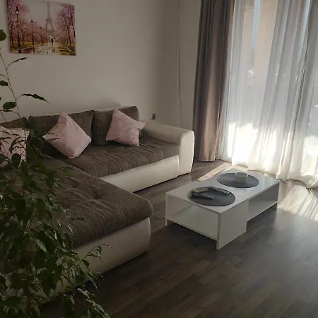 Pocanic'S Apartment-3
