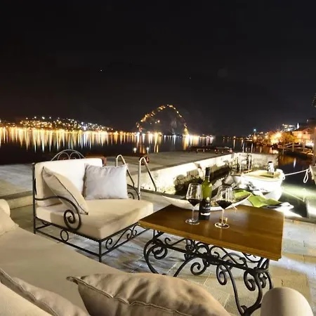 Waterfront Villa In Muo-2