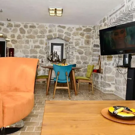 Waterfront Villa In Muo-3