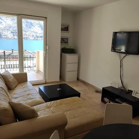 Spacious 1 Bedroom Sea View Apartment With Pool -B2Kv-3