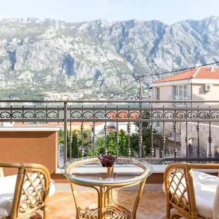 Studio Flat With Shared Pool In Prcanj Montenegro-2