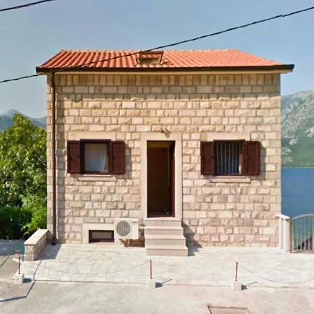 Amazing House Near Beach In Kostanjica-3