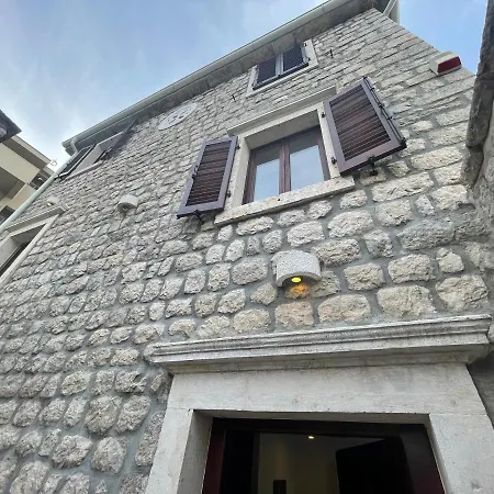 Large Luxury Waterfront Villa 500 Square Meters With Private Pool And Private Beach For 15 People,Ps5,Imac 27",Wifi 7-3