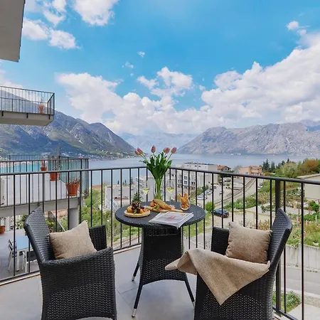Apartment Boka With Sea View-2