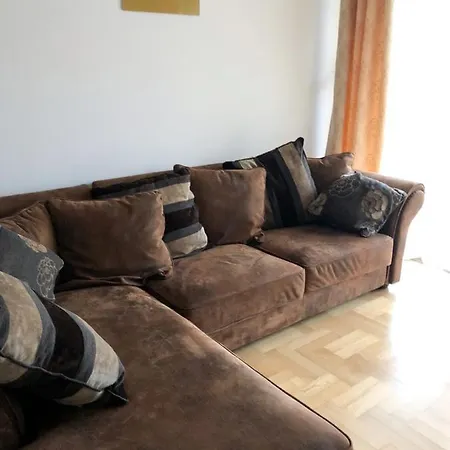 Ljuta Apartment-3
