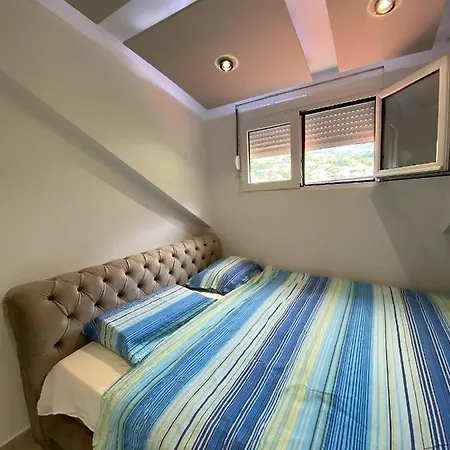 Silver Apartment-3