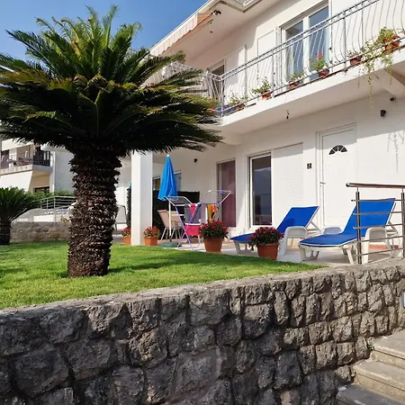 Waterfront Apartment Petrovina-2