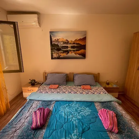 Apartment Maki-3