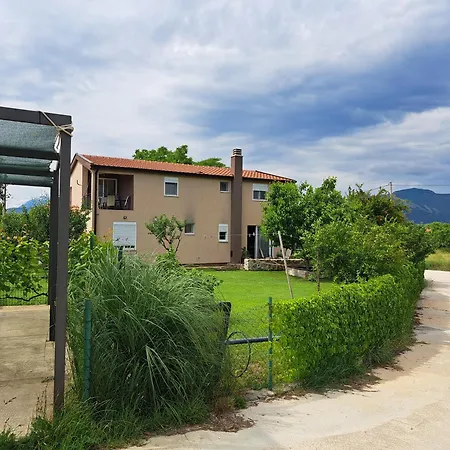 Apartmani Emma-3