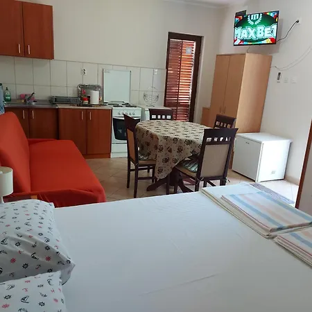 Apartment Cizek 2-2